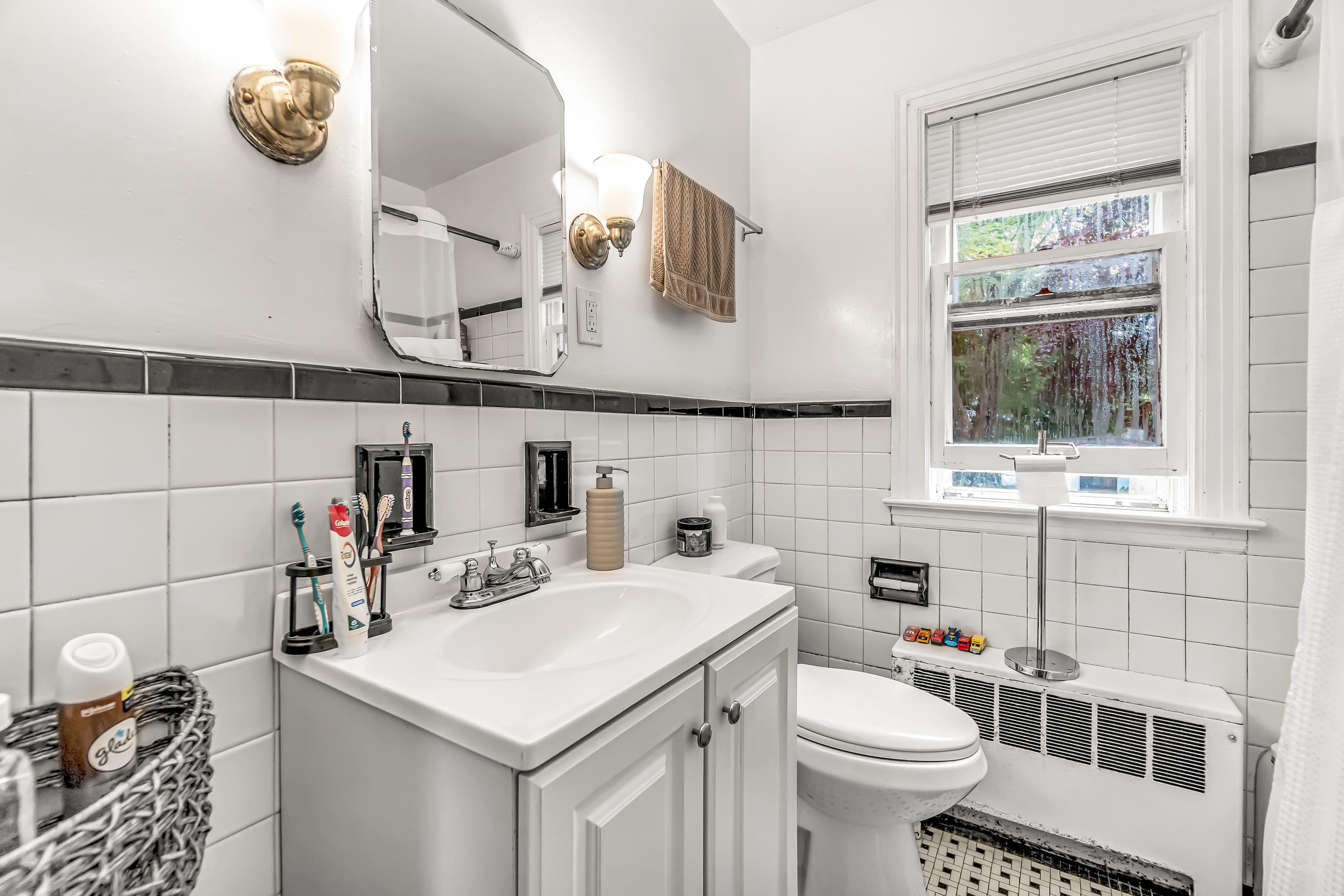 214 Thames Street New London CT 06320