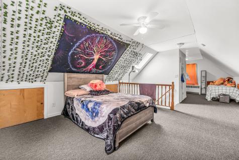 214 Thames Street New London CT 06320