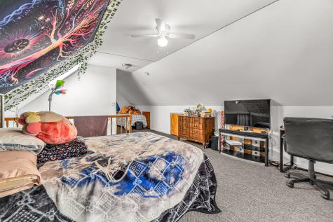 214 Thames Street New London CT 06320