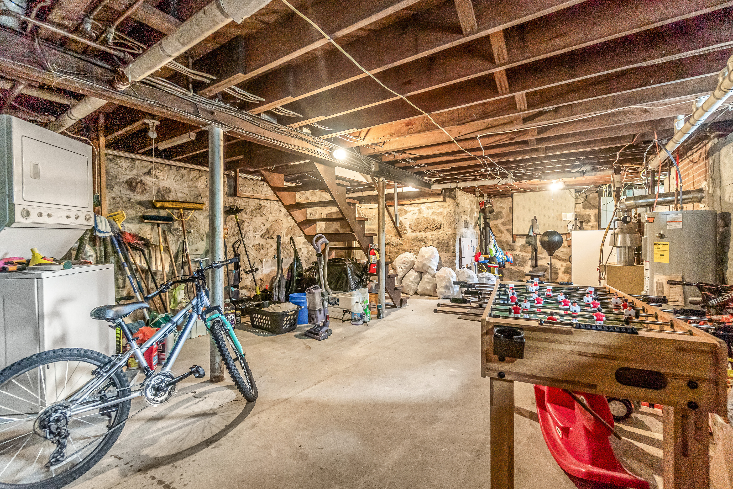 214 Thames Street New London CT 06320