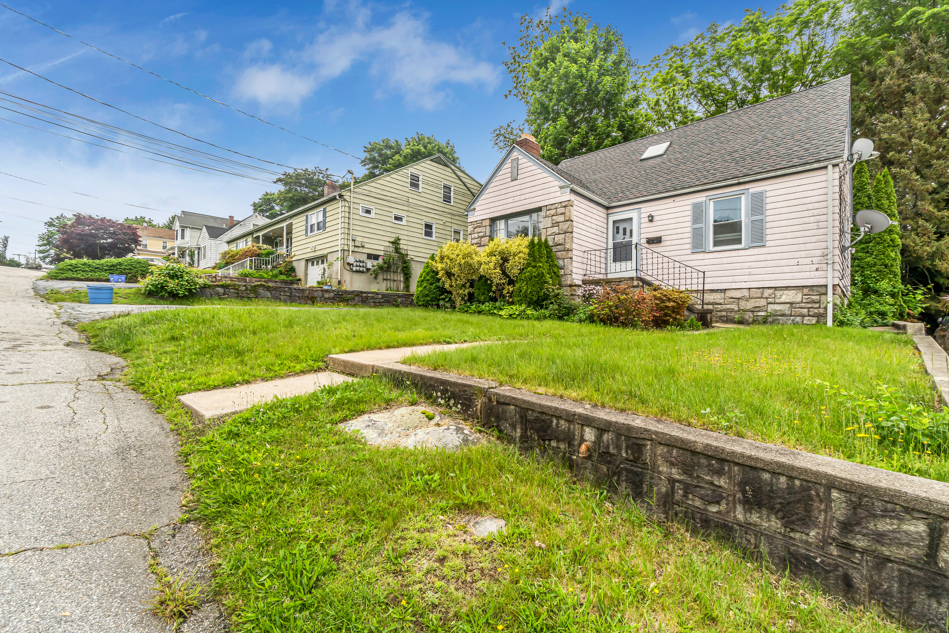 214 Thames Street New London CT 06320