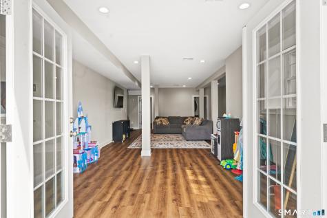 16 Melrose Drive Cheshire CT 06410