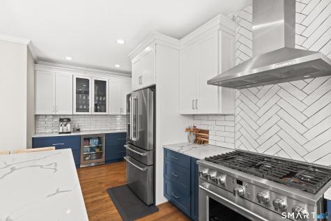 16 Melrose Drive Cheshire CT 06410