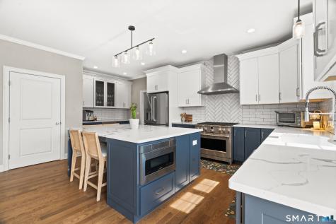 16 Melrose Drive Cheshire CT 06410