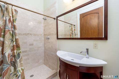 40 Parsons Way Avon CT 06001