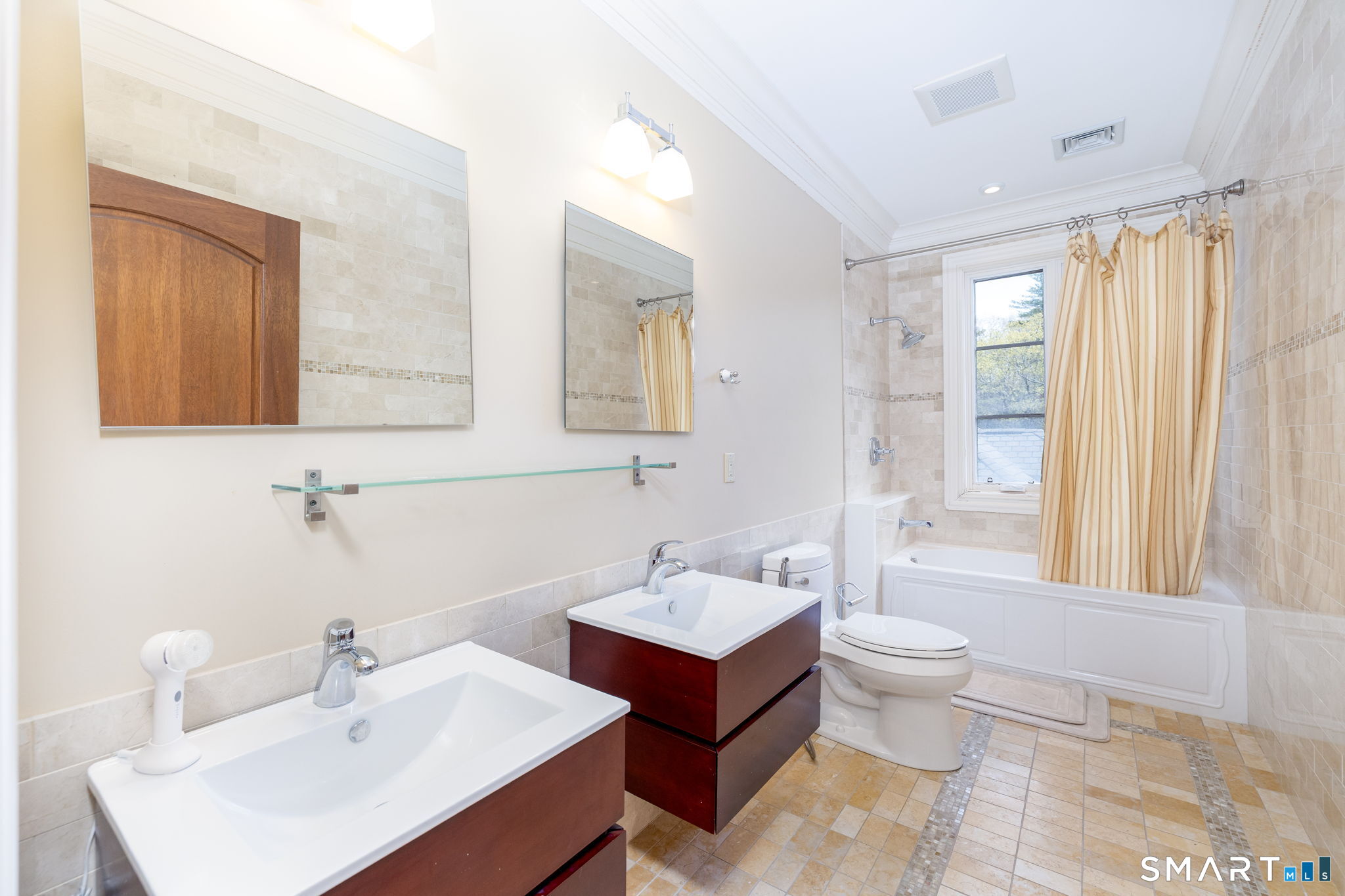 40 Parsons Way Avon CT 06001