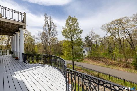 40 Parsons Way Avon CT 06001