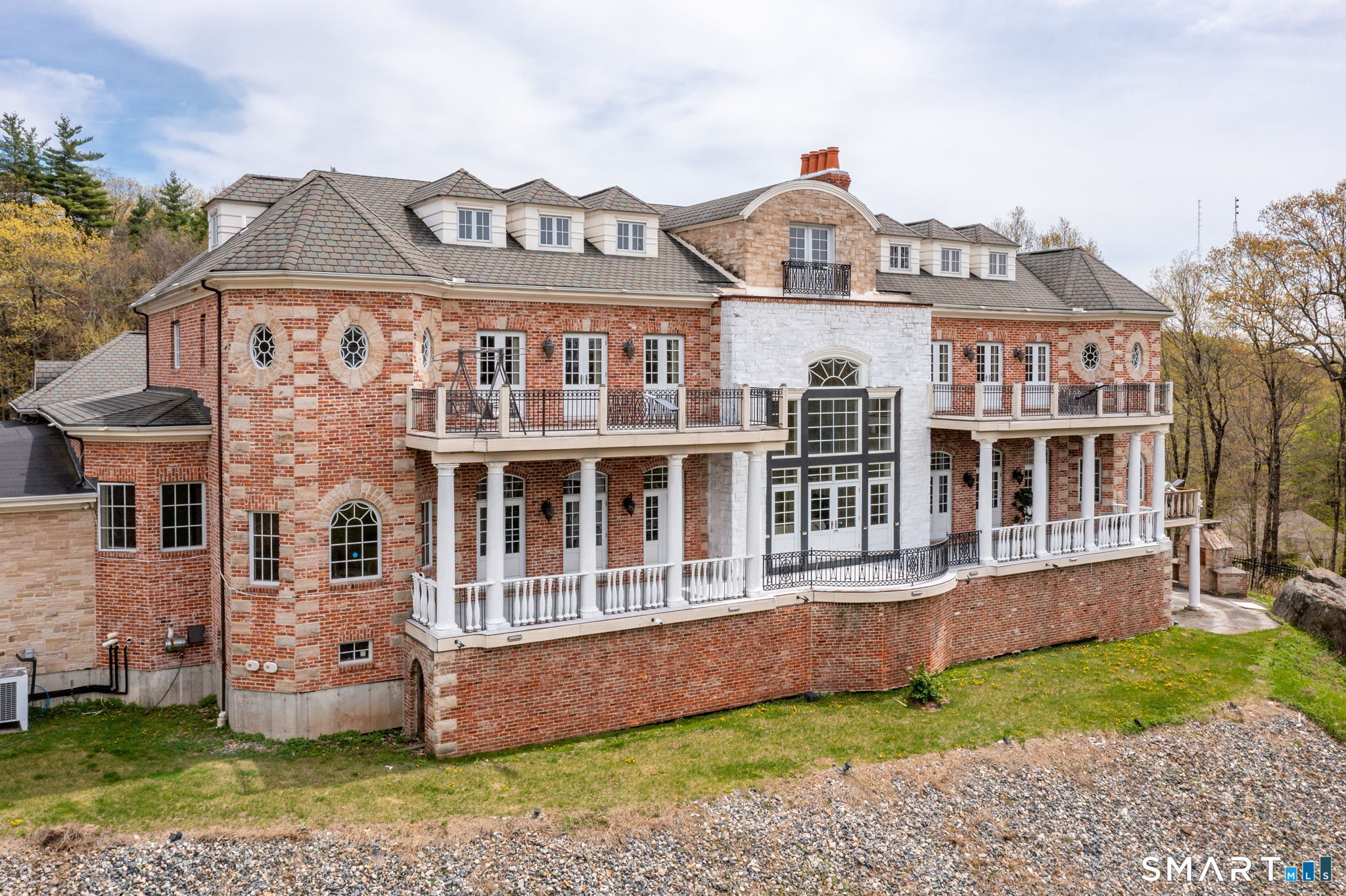 40 Parsons Way Avon CT 06001