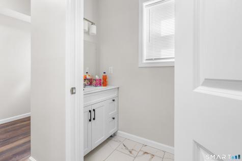 647 Broadview Terrace Hartford CT 06106