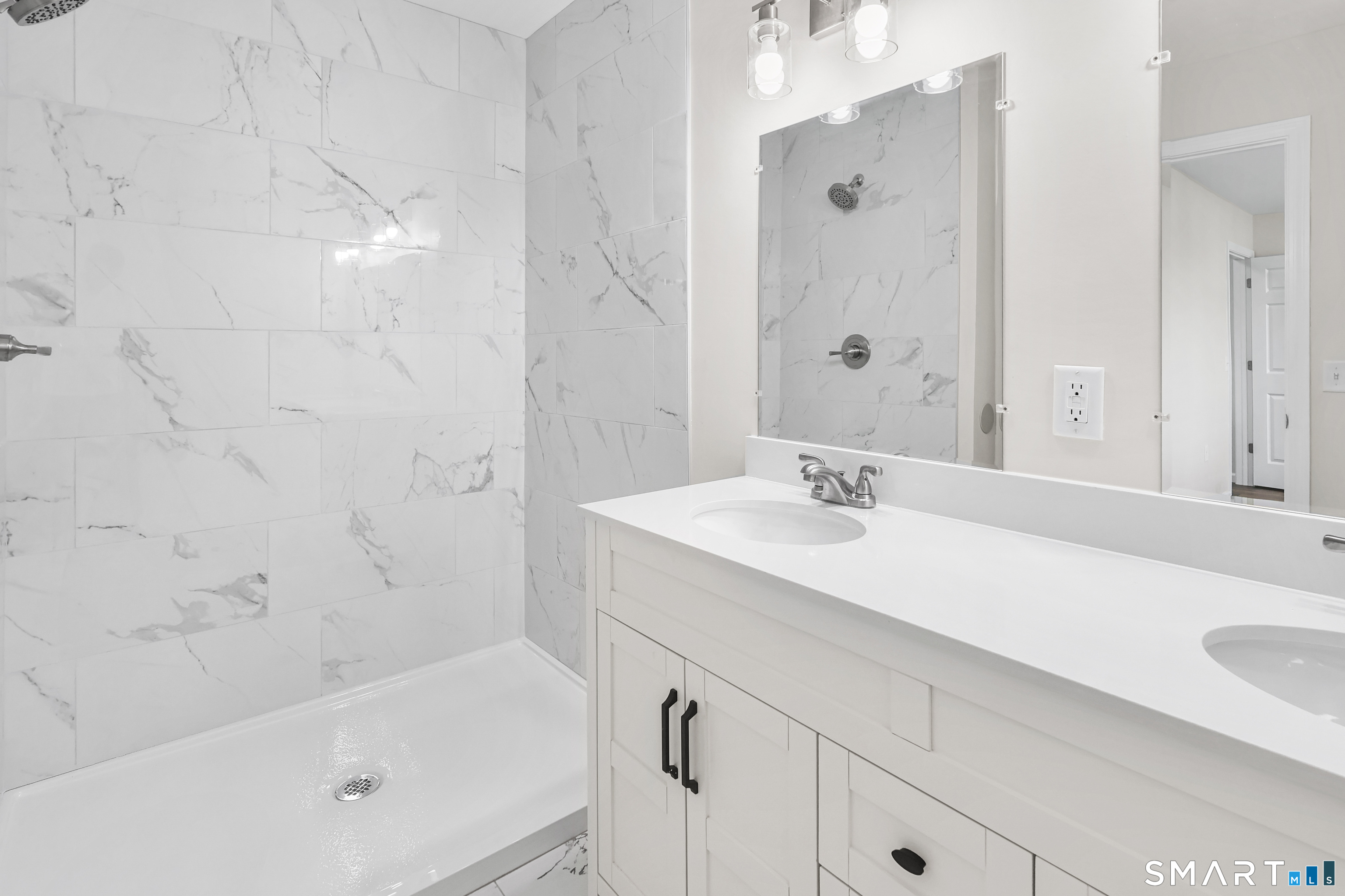 647 Broadview Terrace Hartford CT 06106