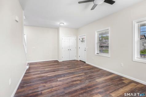 647 Broadview Terrace Hartford CT 06106