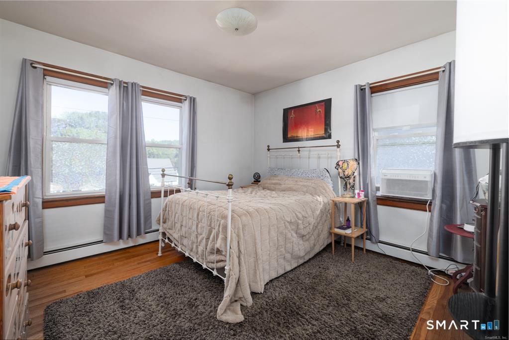 152 Woodbine Street Waterbury CT 06705