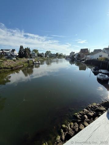 2142 Fairfield Beach Road Fairfield CT 06824