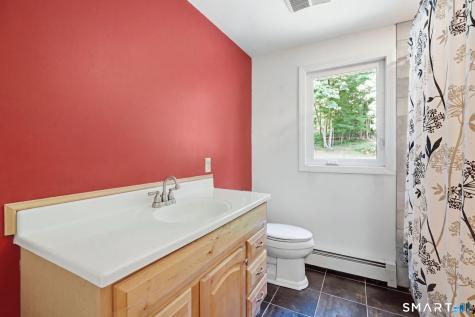 11 Falls Circle Colchester CT 06415
