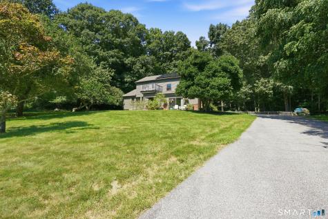 11 Falls Circle Colchester CT 06415