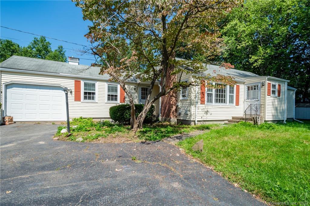 8 Pontiac Road West Hartford CT 06117