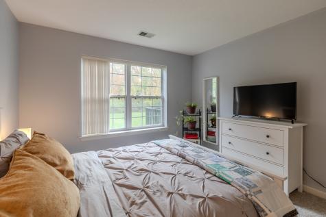 102 Greenview Terrace Middletown CT 06457