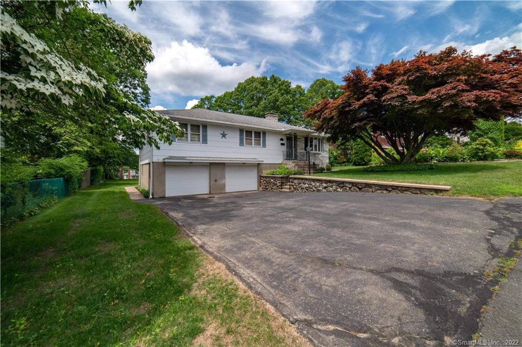 90 Cheryl Drive Waterbury CT 06708
