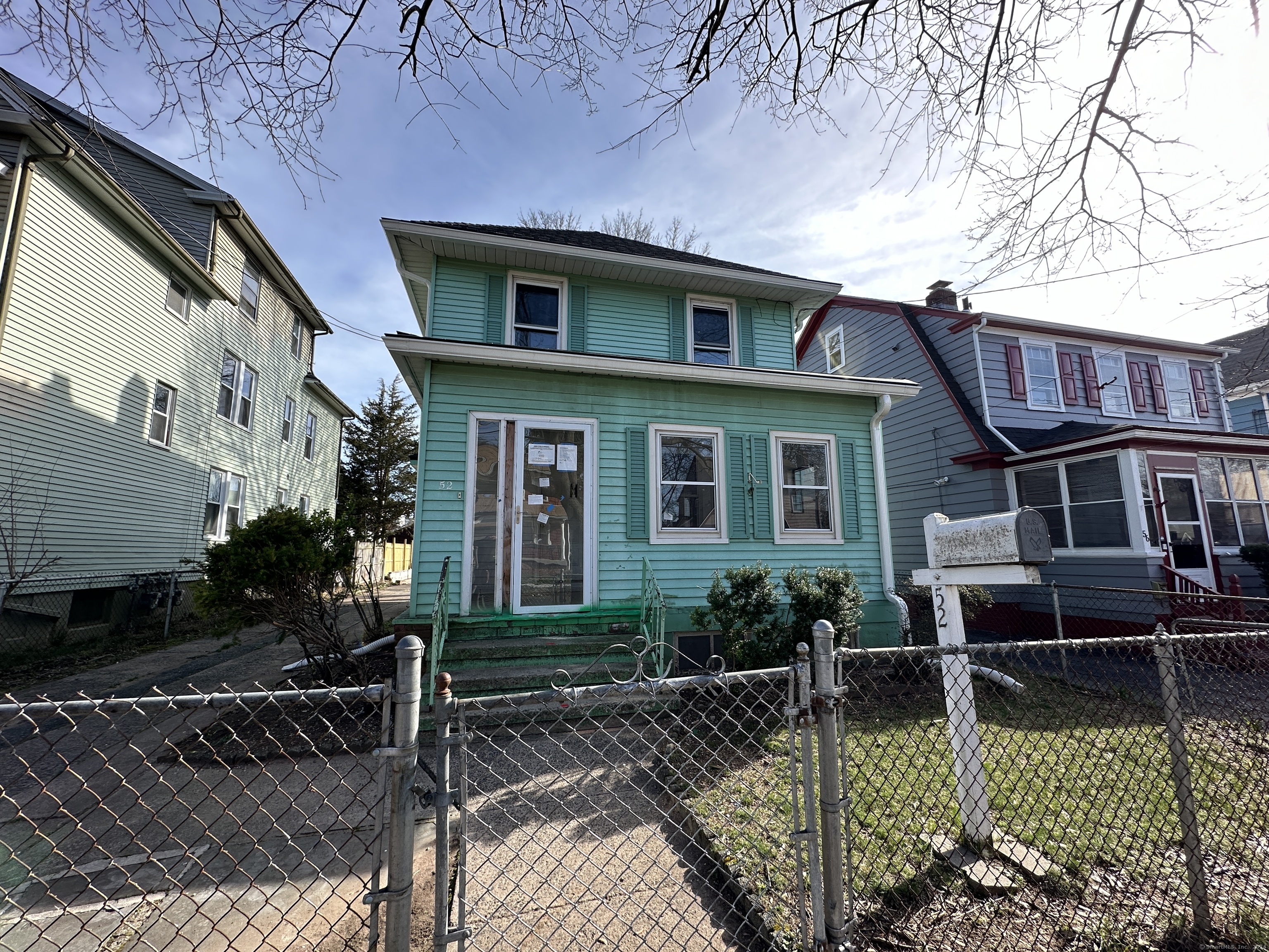 52 4TH Street Hamden CT 06514