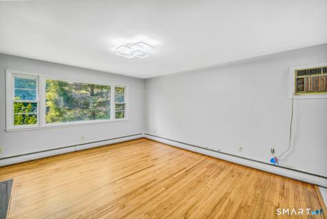 380 Farmington Avenue Waterbury CT 06710