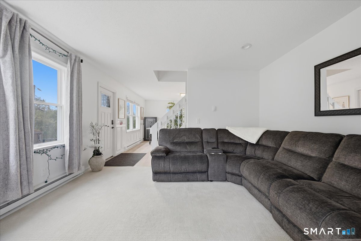 46 First Avenue Waterford CT 06385