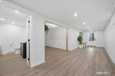 46 First Avenue Waterford CT 06385