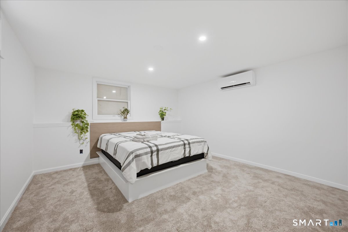 46 First Avenue Waterford CT 06385