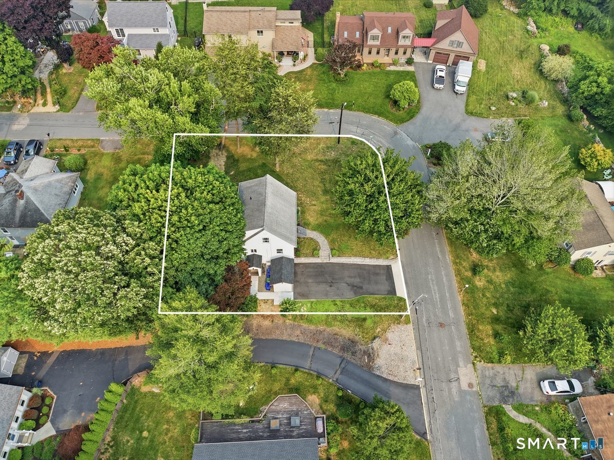 46 First Avenue Waterford CT 06385