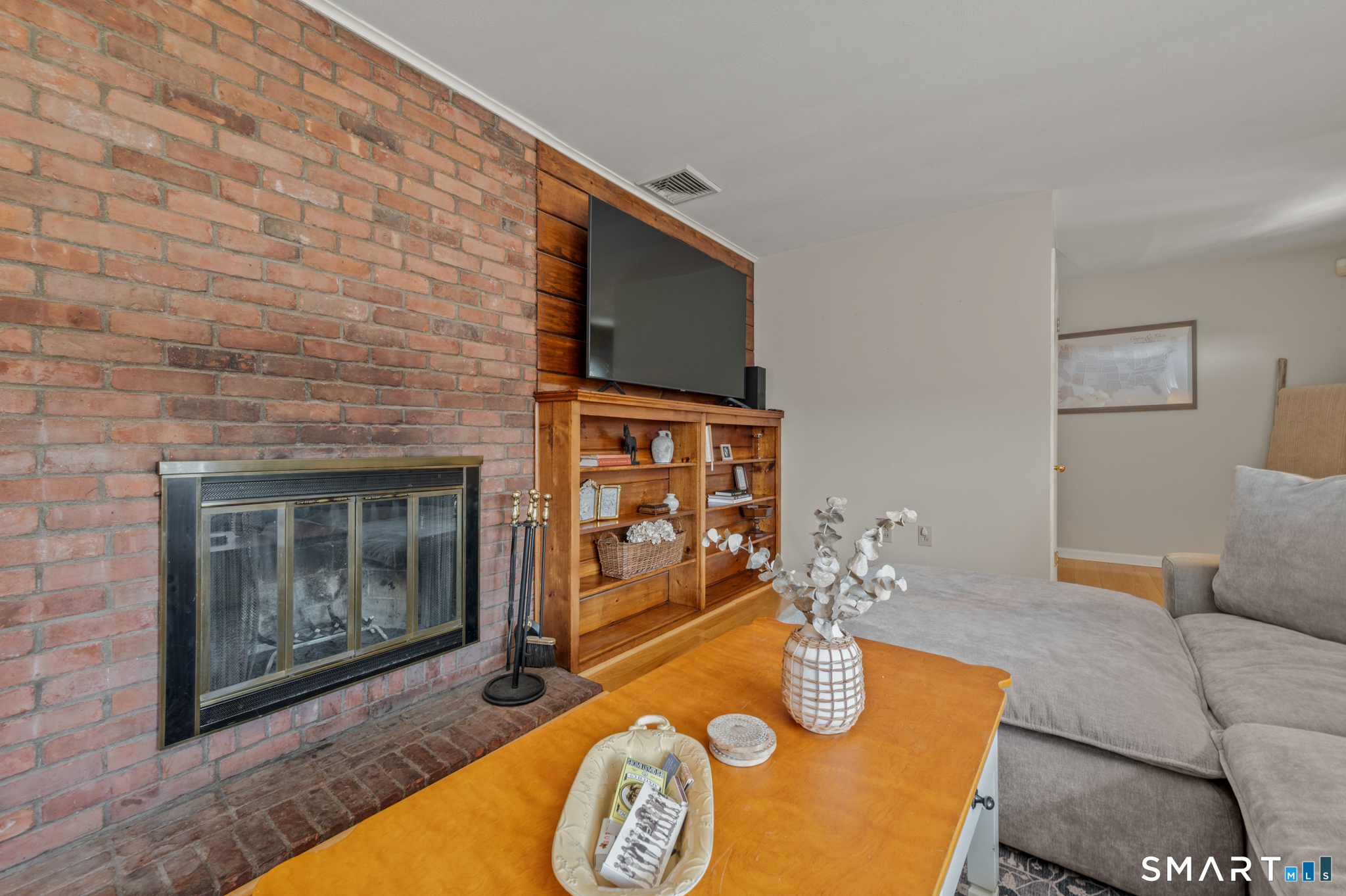 25 Aresco Drive Middlefield CT 06481
