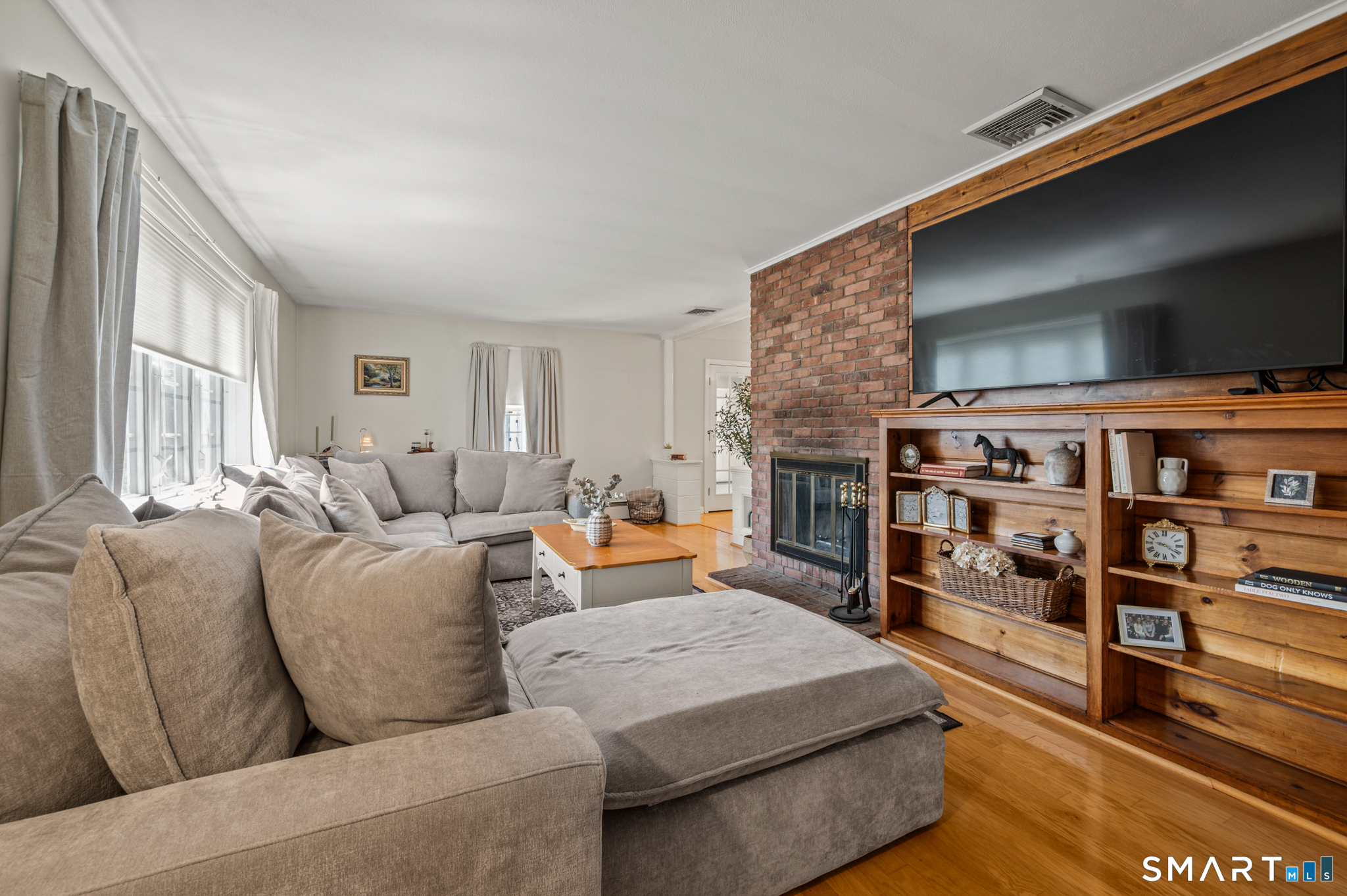 25 Aresco Drive Middlefield CT 06481