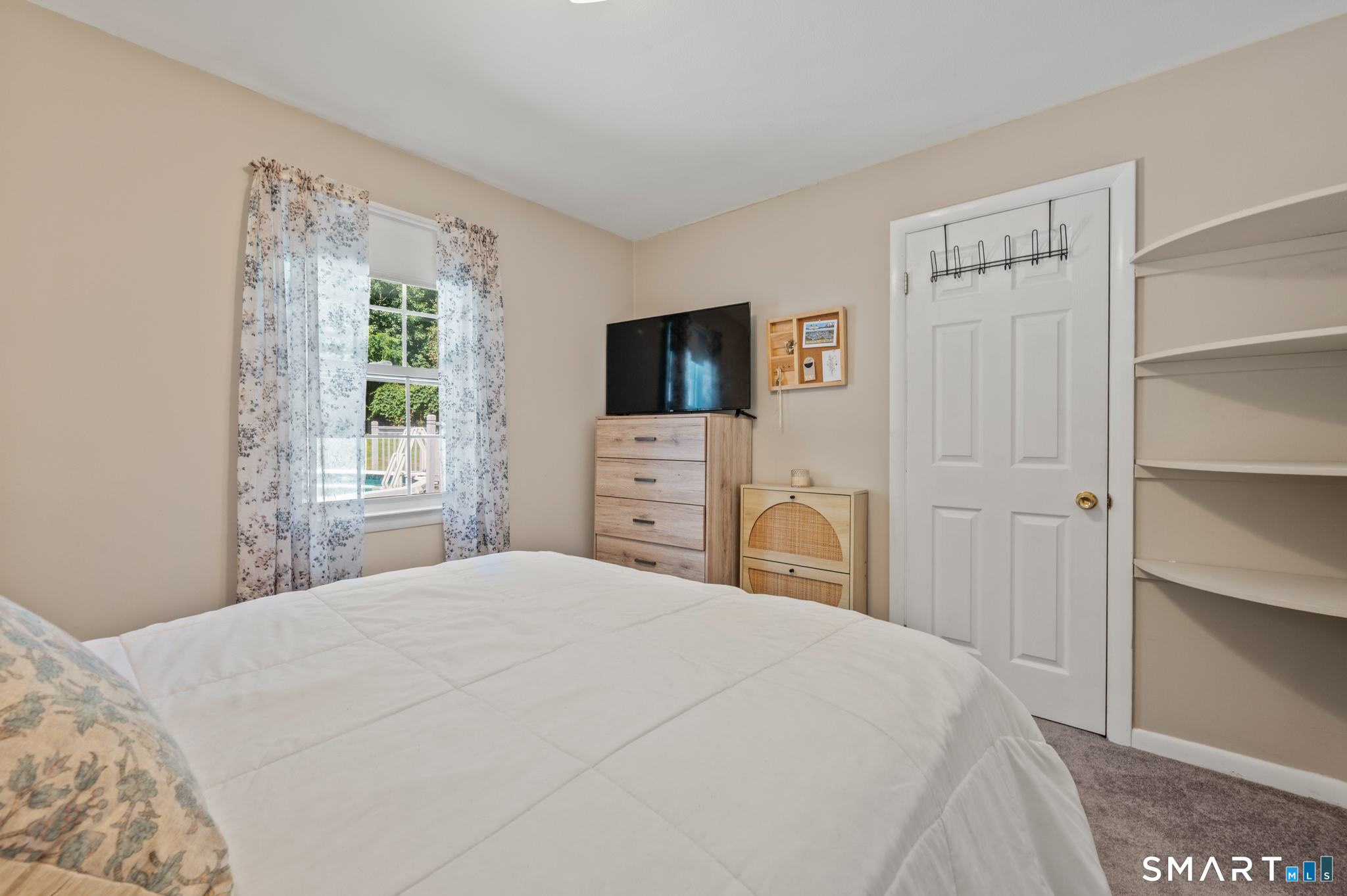 25 Aresco Drive Middlefield CT 06481