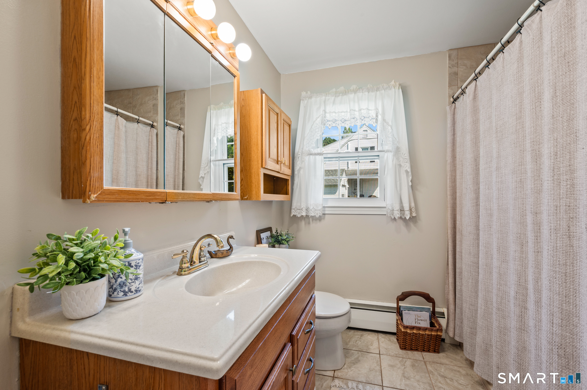 25 Aresco Drive Middlefield CT 06481
