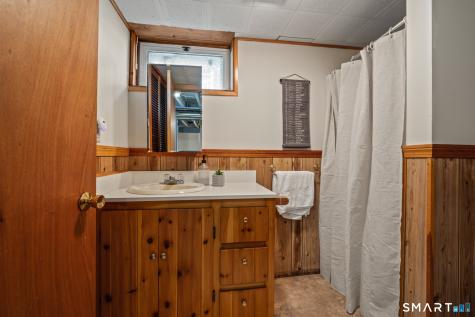 25 Aresco Drive Middlefield CT 06481