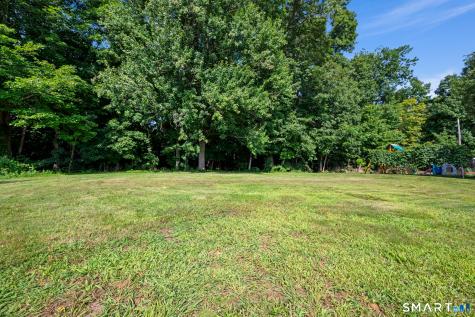 25 Aresco Drive Middlefield CT 06481