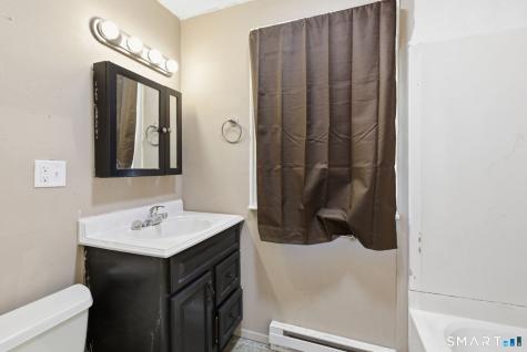 229 Montoe Road Waterbury CT 06704