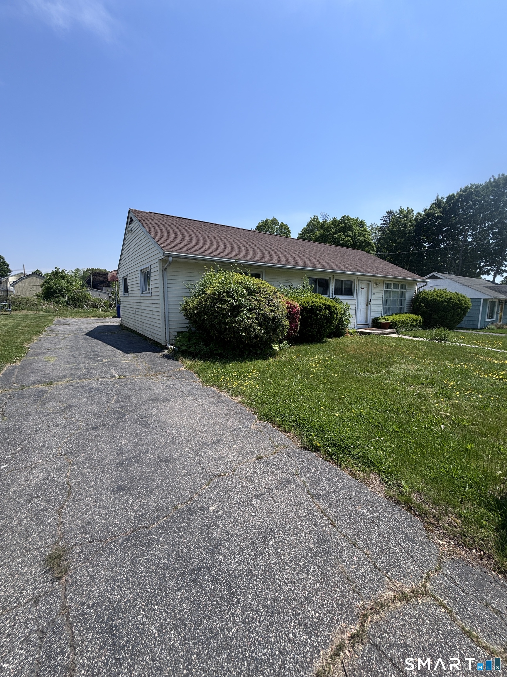 74 Leonard Drive Bridgeport CT 06606