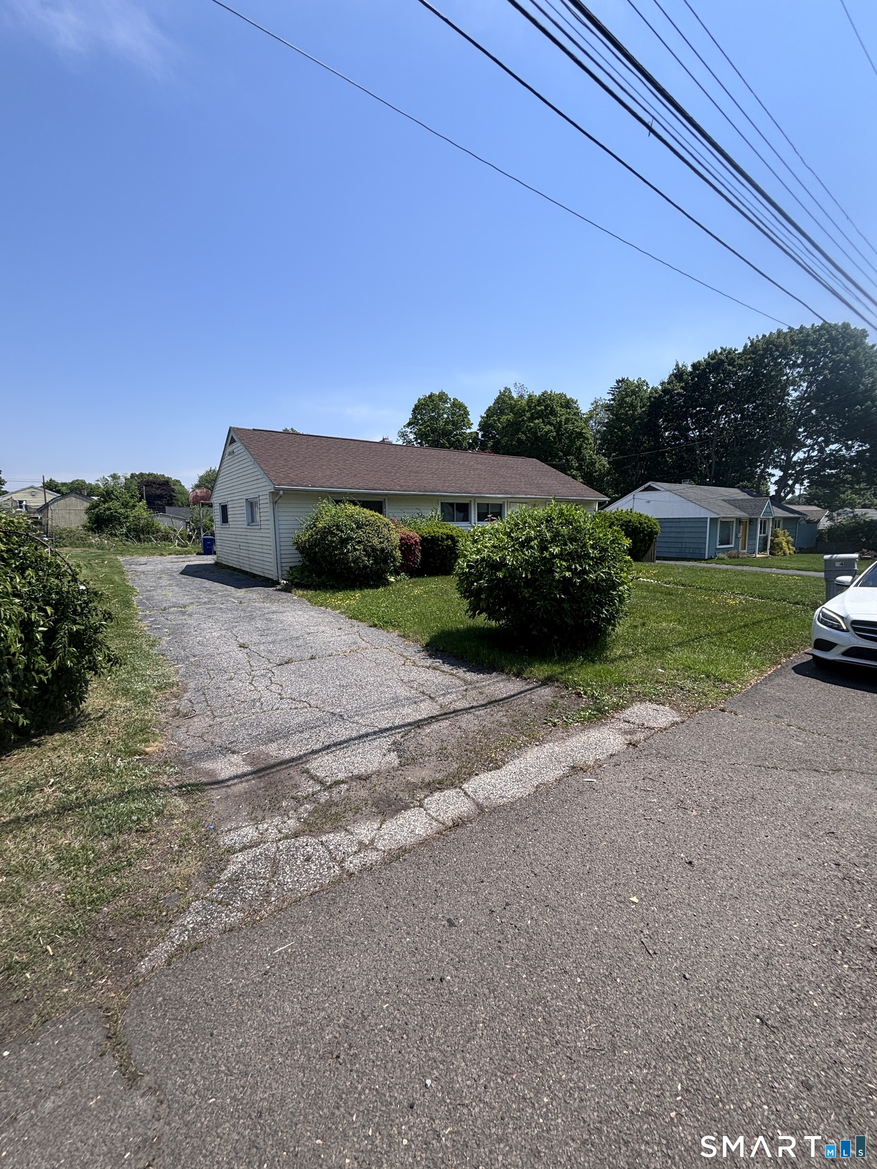 74 Leonard Drive Bridgeport CT 06606
