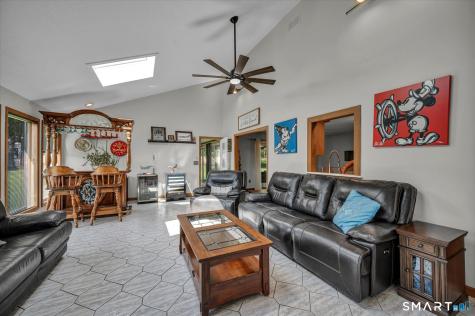 42 Lakeview Drive Wolcott CT 06716