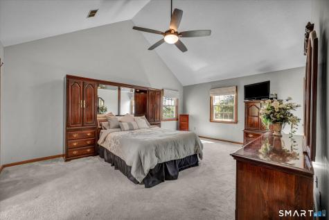 42 Lakeview Drive Wolcott CT 06716