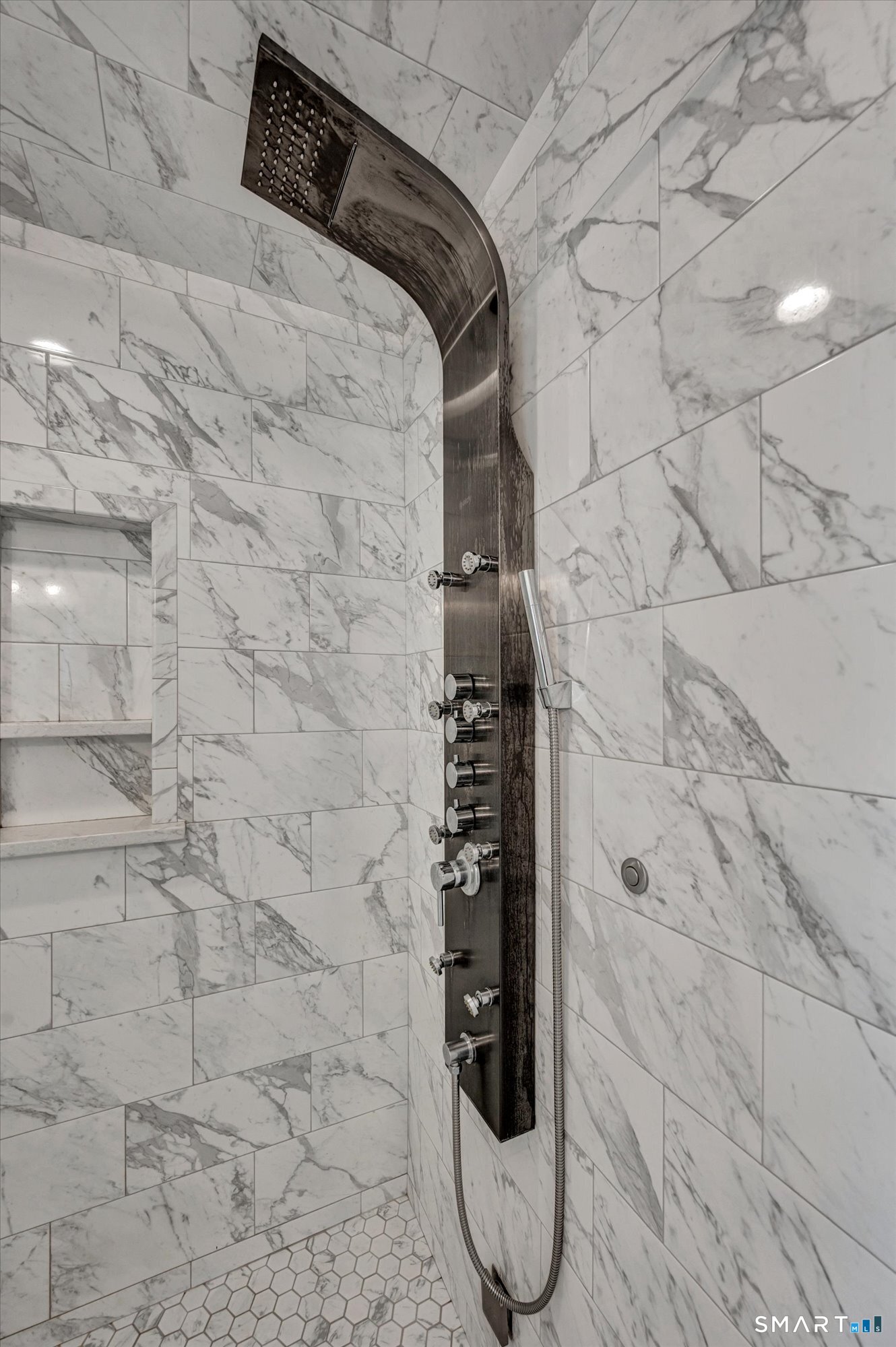 42 Lakeview Drive Wolcott CT 06716