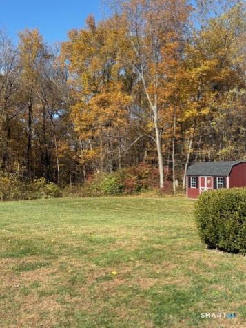 15 Mulberry Lane New Milford CT 06776