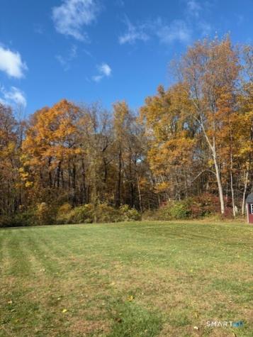 15 Mulberry Lane New Milford CT 06776