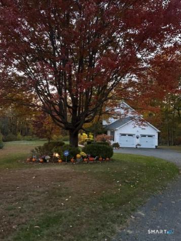 15 Mulberry Lane New Milford CT 06776