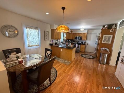 15 Mulberry Lane New Milford CT 06776