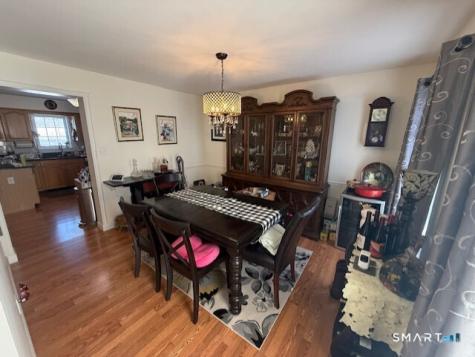 15 Mulberry Lane New Milford CT 06776