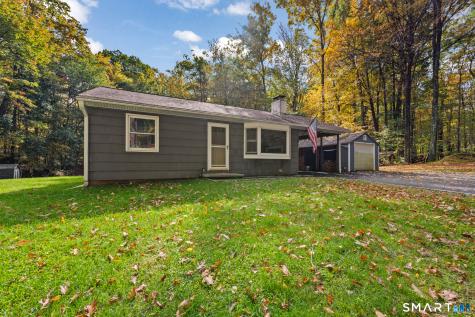 25 Park Lane Newtown CT 06470