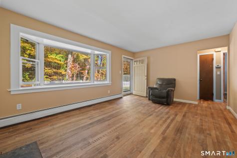25 Park Lane Newtown CT 06470