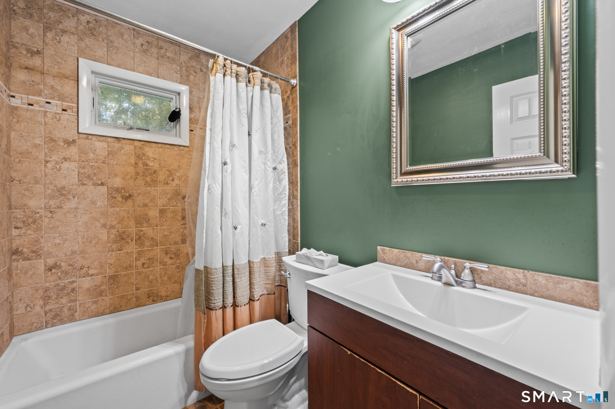 25 Park Lane Newtown CT 06470