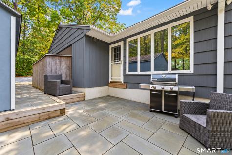 25 Park Lane Newtown CT 06470