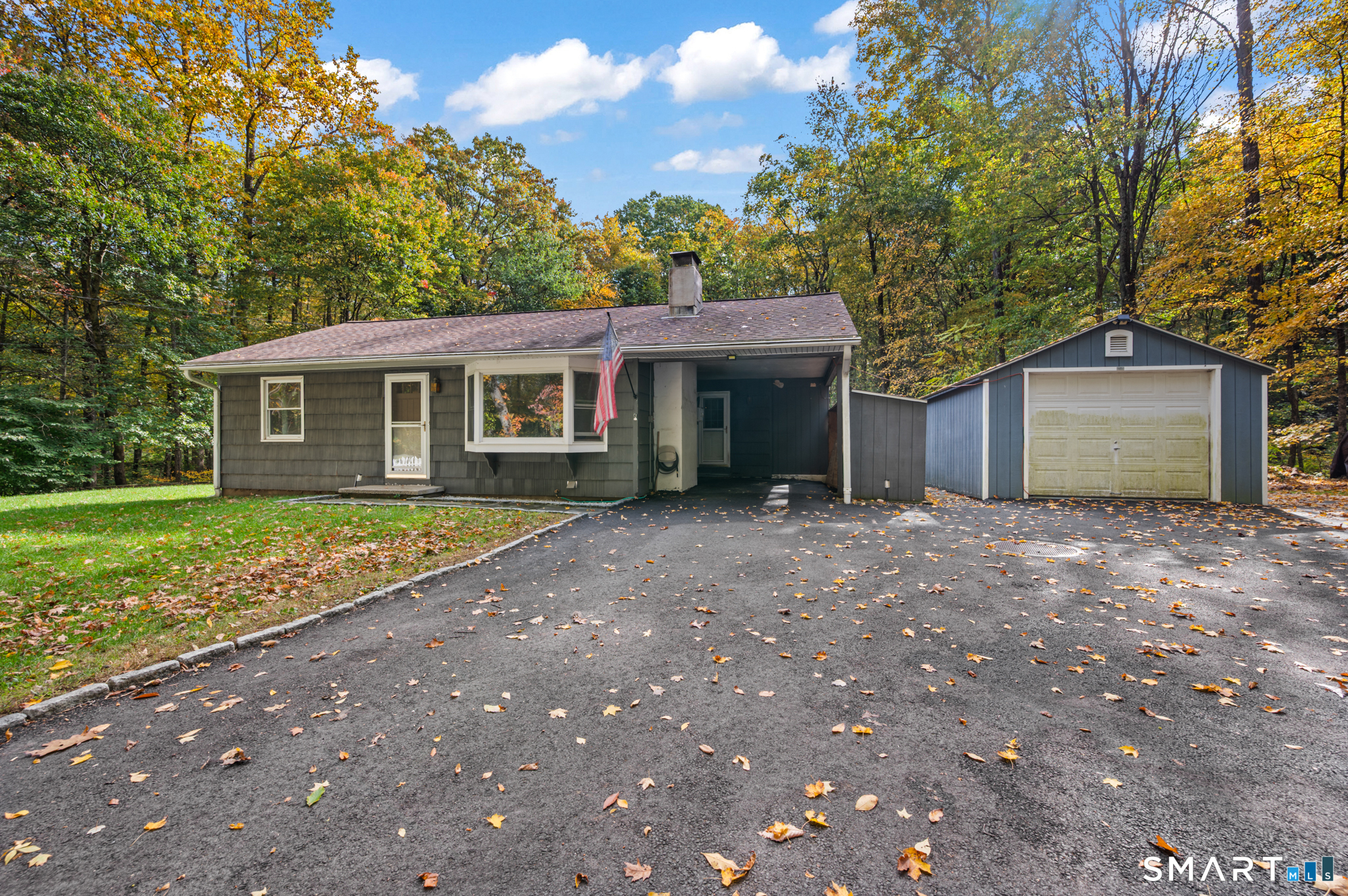 25 Park Lane Newtown CT 06470